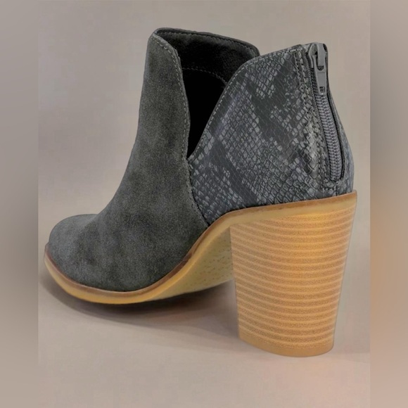 Dolce Vita DV8 Shai Bootie NWOB - Picture 4 of 10